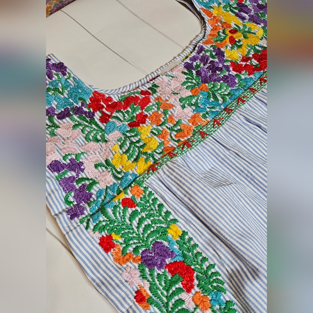 J.Marie Camilla Embrodered Shift dress - Picture 4 of 8